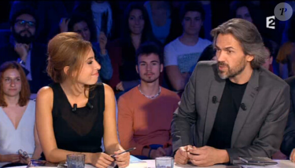 Léa Salamé et Aymeric Caron, dans On n'est pas couché sur France 2, le samedi 27 juin 2015.