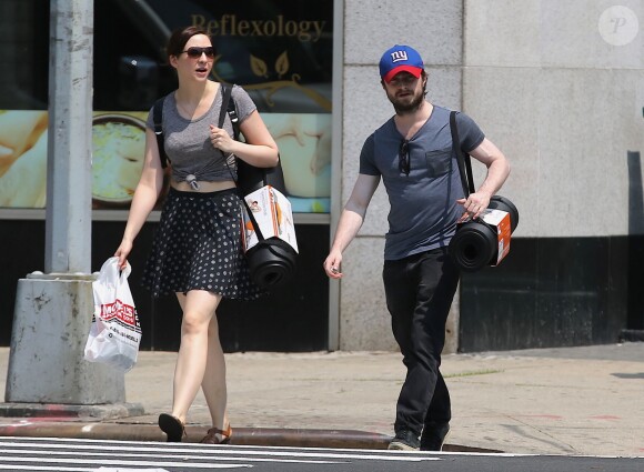 Daniel Radcliffe et sa chérie Erin Darke à New York le 1er juillet 2015.