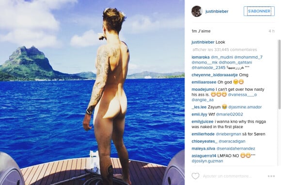 Justin Bieber cul nu en vacances le 7 juillet 2015.
