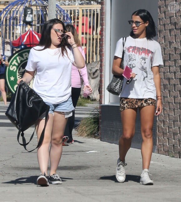 Exclusif - Sami Miro (la petite-amie de Zac Efron) va déjeuner avec une amie à Hollywood, le 22 juin 2015. 