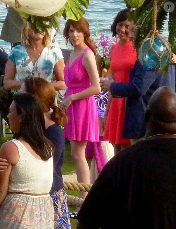 Anna Kendrick, Aubrey Plaza sur le tournage de "Mike and Dave Need Wedding Dates" à Hawaii, le 1er juin 2015  