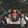 Ricky Alvarez et Ariana Grande avec d'autres danseurs - Instagram, novembre 2014
