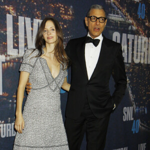 Jeff Goldblum et sa femme Emilie Livingston enceinte - Gala d'anniversaire des 40 ans de Saturday Night Live (SNL) à New York, le 15 février 2015. 