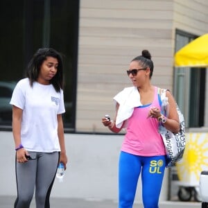 Melanie Brown et sa fille Phoenix Chi Gulzar à la sortie d'un cours de SoulCycle à Malibu, Los Angeles, le 8 juillet 2015