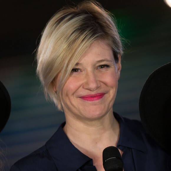 Maïtena Biraben - Backstage de l'enregistrement de l'émission "La télé chante pour le Sidaction" aux Folies Bergère à Paris.