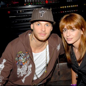 EXCLUSIF - M POKORA ET JULIE ZENATTI - SOIREE "SMET" ET "CHRISTIAN AUDIGIER" AU VIP ROOM DANS LE CADRE DU SALON DU PRET A PORTER DE PARIS 03/09/2006 - Paris