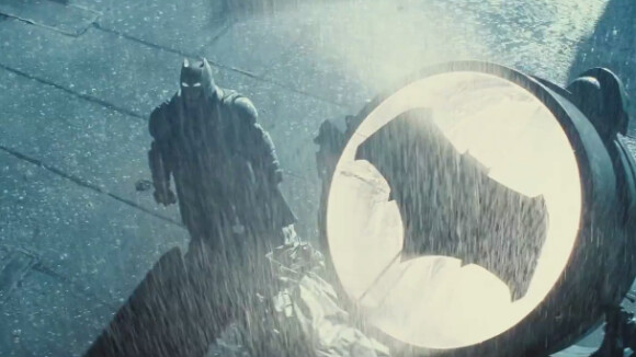Ben Affleck et Henry Cavill dans Batman VS Superman : Dawn of justice / juillet 2015