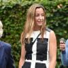 Anna Eberstein (la mère du 3e enfant de Hugh Grant) arrivant pour assister à la finale hommes du tournoi de tennis de Wimbledon à Londres, le 12 juillet 2015
