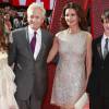 Michael Douglas et sa femme Catherine Zeta-Jones avec leurs enfants Dylan Michael et Carys Zeta - Première du film "Ant-Man" à Londres le 8 juillet 2015.