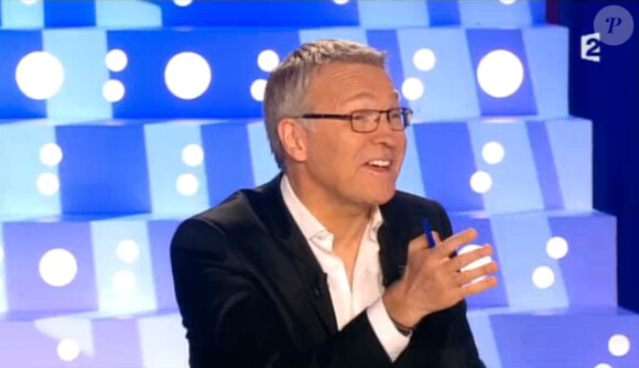 Laurent Ruquier présente On n'est pas couché sur France 2, le samedi 9 mai 2015.