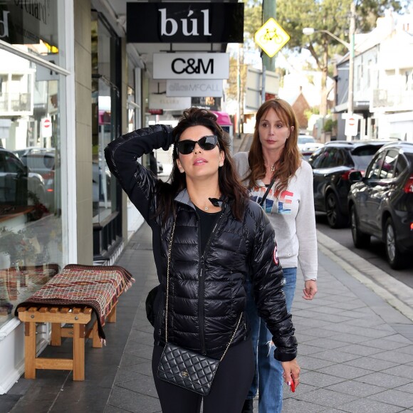 Eva Longoria fait du shopping à Intersection Paddington, à Sydney en Asutralie, le 20 juillet 2015.