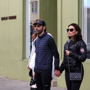 Eva Longoria fait du shopping avec son petit ami Jose Antonio Baston à Intersection Paddington, à Sydney en Asutralie, le 20 juillet 2015.