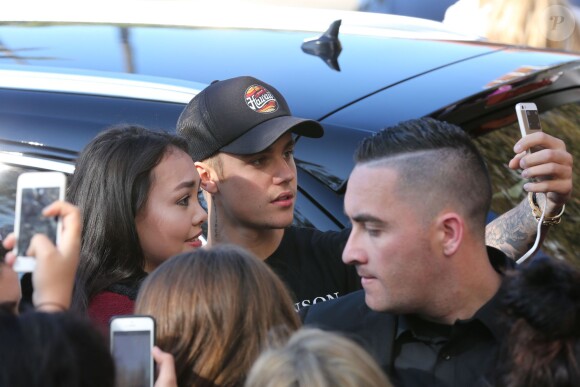 Justin Bieber rencontre ses fans à Sydney, le 1er juillet 2015.