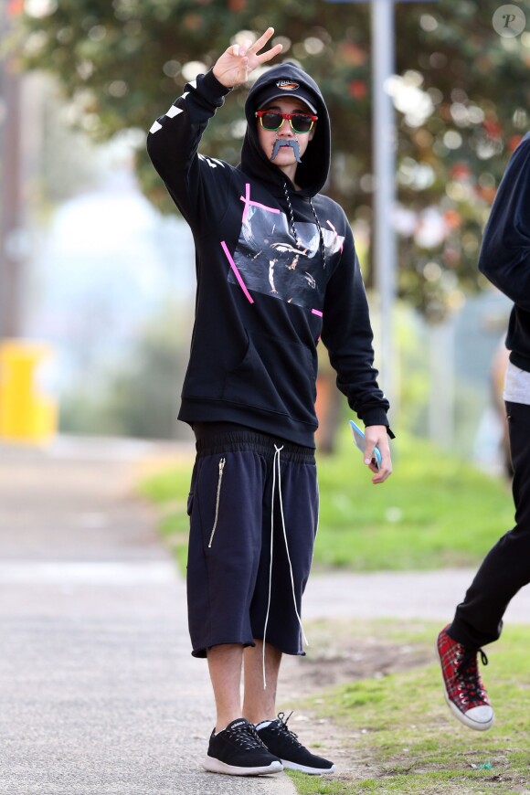 Justin Bieber dans les rues de Bondi à Sydney, le 29 juin 2015