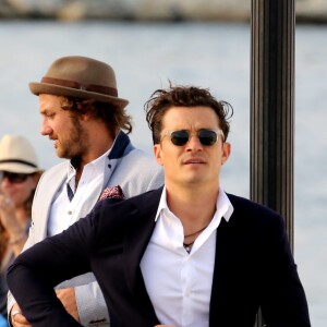Orlando Bloom se rend à la soirée organisée par Leonardo DiCaprio au profit de sa fondation au Domaine Bertaud Belieu à Gassin le 22 juillet 2015.