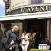 Kim Kardashian quitte le restaurant L'Avenue. Paris, le 21 juillet 2015.