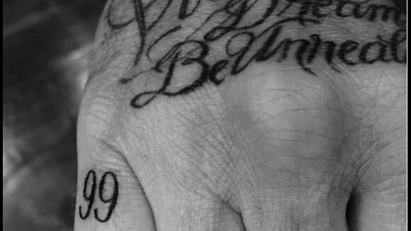 David Beckham : Son amour pour Victoria et pour le foot réunis en un tatouage