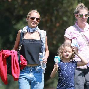 Nicole Richie emmène ses enfants Sparrow et Harlow passer la journée au "Kidspace Children's Museum" à Pasadena, le 22 juillet 2015  