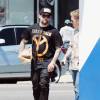 Exclusif - Joel Madden fait du shopping avec un ami à Los Angeles, le 22 juin 2015. 