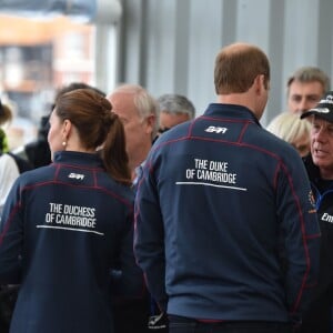 Le prince William et la duchesse de Cambridge, Kate Middleton, assistent à l'America's Cup World Series (ACWS) de Portsmouth, le 26 juillet 2015.