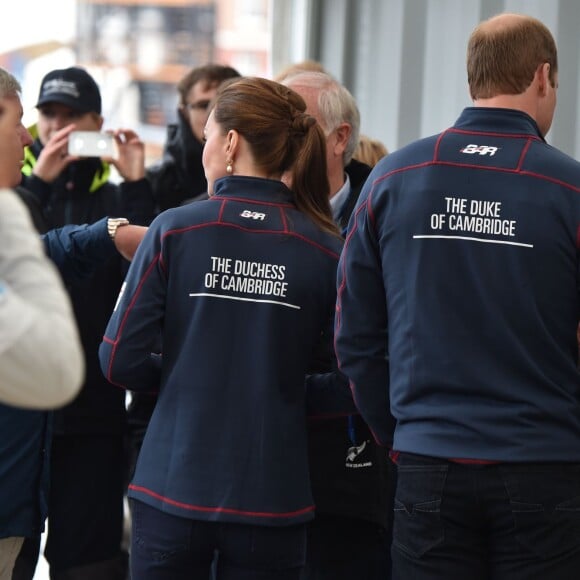 Le prince William et la duchesse de Cambridge, Kate Middleton, assistent à l'America's Cup World Series (ACWS) de Portsmouth, le 26 juillet 2015.