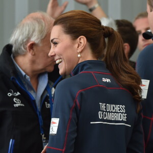 Le prince William et la duchesse de Cambridge, Kate Middleton, assistent à l'America's Cup World Series (ACWS) de Portsmouth, le 26 juillet 2015.