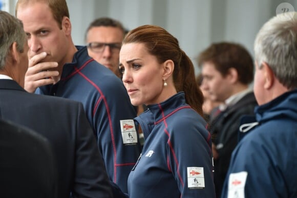 Le prince William et la duchesse de Cambridge, Kate Middleton, assistent à l'America's Cup World Series (ACWS) de Portsmouth, le 26 juillet 2015.