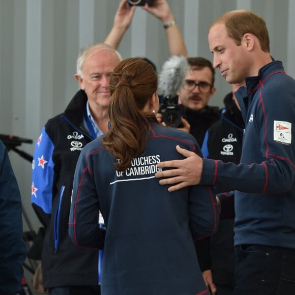 Le prince William et la duchesse de Cambridge, Kate Middleton, assistent à l'America's Cup World Series (ACWS) de Portsmouth, le 26 juillet 2015.