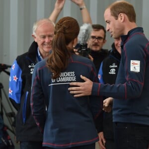 Le prince William et la duchesse de Cambridge, Kate Middleton, assistent à l'America's Cup World Series (ACWS) de Portsmouth, le 26 juillet 2015.