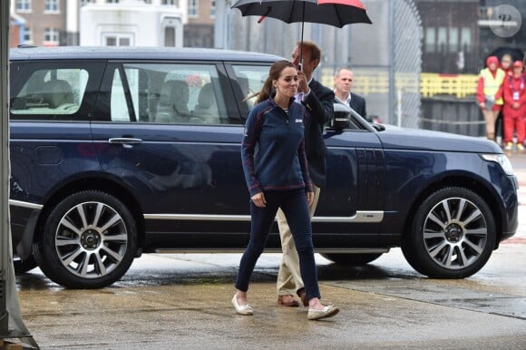 Le prince William et la duchesse de Cambridge, Kate Middleton, assistent à l'America's Cup World Series (ACWS) de Portsmouth, le 26 juillet 2015.