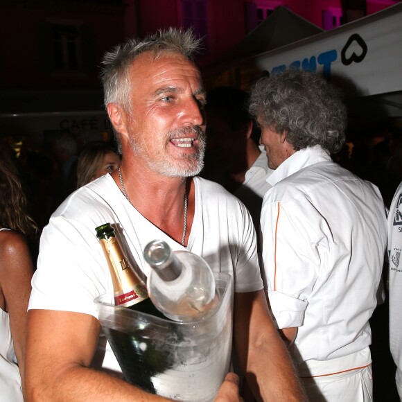 David Ginola - Soirée hommage à Eddie Barclay pour les 10 ans de sa disparition, une fiesta blanche avec apéro géant, concours de boules, concerts, sur la place des Lices à Saint-Tropez, le 29 juillet 2015.