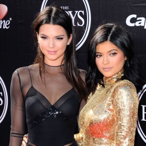 Kendall Jenner et Kylie Jenner lors de la cérémonie des ESPY Awards à Los Angeles, le 15 juillet 2015.