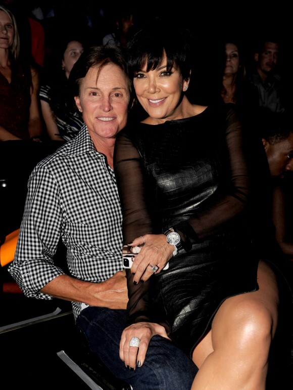 Kris Jenner et Caitlyn Jenner (ancienement Bruce) à Los Angeles, le 21 novembre 2012. 