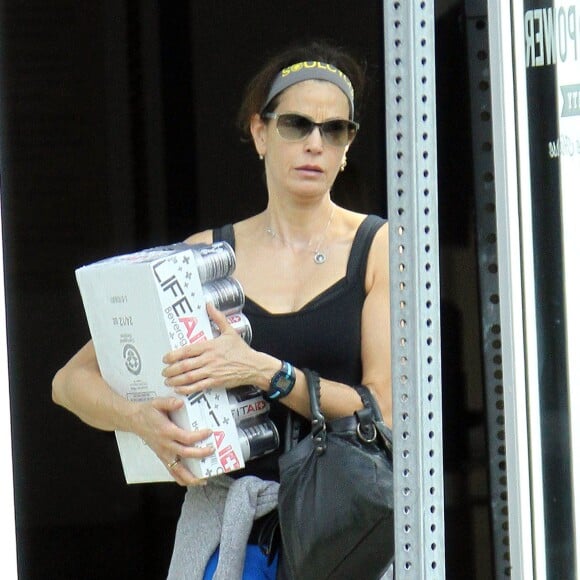 Teri Hatcher à la sortie de son cours de gym à Los Angeles, le 7 mars 2014.