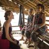 Angelina Jolie, ambassadrice de l'UNHCR visite le camp de réfugiés birmans de l'ethnie Karenni à Ban Mai Nai So en Thaïlande, le 20 juin 2014, lors de la journée mondiale des réfugiés.