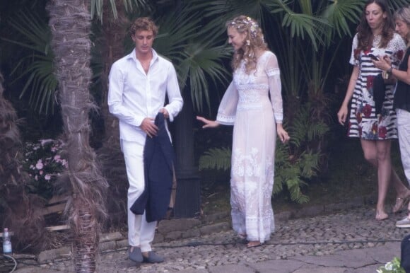 Pierre Casiraghi et Beatrice Borromeo se rendent à leur fête de pré-mariage sur les Iles Borromées, sur le Lac Majeur en Italie, le 31 juillet 2015.