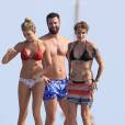 La mannequin et actrice Ruby Rose passe ses vacances à Ibiza, avec des amis. Le lundi 3 août 2015.