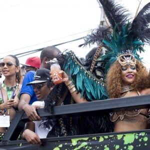 Rihanna participe à la parade du Grand Kadooment lors du Crop Over Festival, à la Barbade. Bridgetown (capitale de la Barbade), le 3 août 2015.