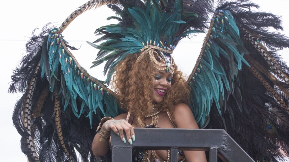 Rihanna s'éclate lors de la parade du Grand Kadooment, point final du Crop Over Festival. Bridgetown (capitale de la Barbade), le 3 août 2015.
