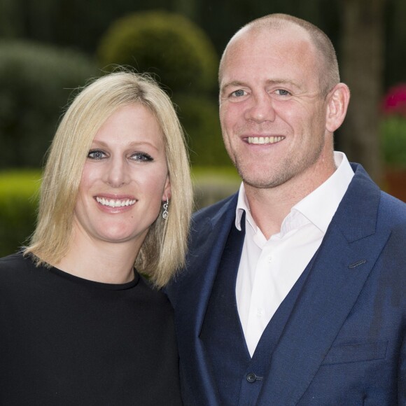 Zara Phillips et Mike Tindall assistent au gala d'une compétition de golf à Londres le 08 mai 2015