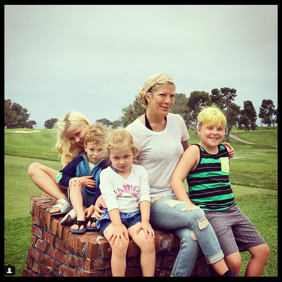Tori Spelling et ses enfants en vacances / août 2015