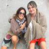 Eve Angeli prend la pose auprès de Pete Doherty pendant ses vacances