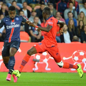 Serge Aurier lors du match PSG-GFC Ajaccio lors de la 2ème journée de la Ligue 1 au Parc des Princes à Paris, le 16 août 2015.