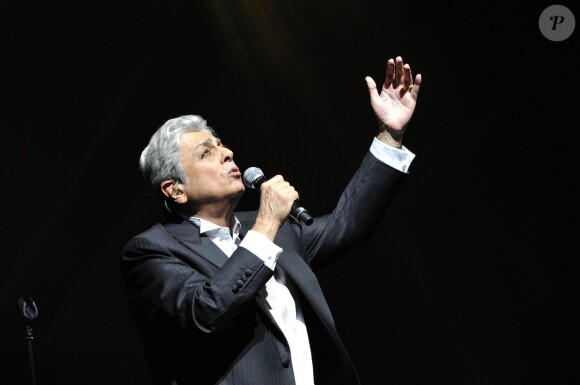 Exclusif - Enrico Macias fête ses 50 ans de carrière lors d'un concert exceptionnel sur la scène de l'Olympia à Paris le 22 Janvier 2013