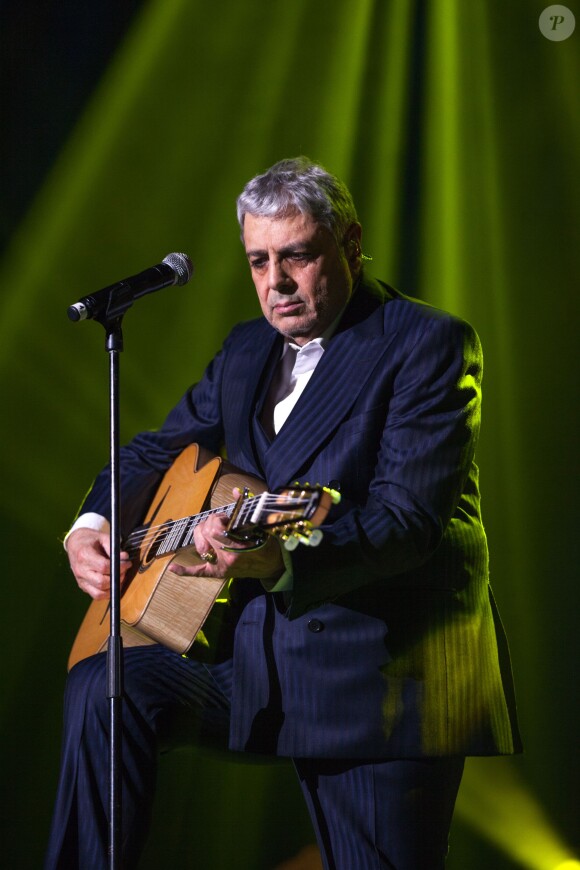 Enrico Macias en concert au Cannet, le 28 mars 2015