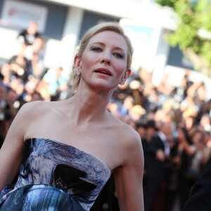 Cate Blanchett - Montée des marches du film "Carol" lors du 68e Festival International du Film de Cannes, le 17 mai 2015.