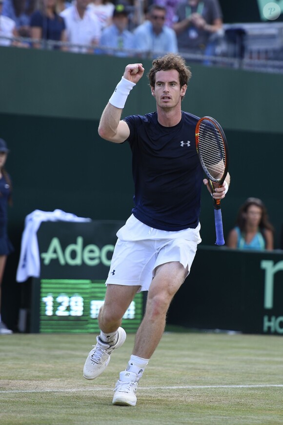 Andy Murray from Great Britain against Gilles Simon from France during the match 4 of the quarter final round tie of Davis Cup, at the Queens Club in London, UK, on July 19, 2015. Photo by Corinne Dubreuil/ABACAPRESS.COM19/07/2015 - London