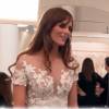 Extrait de l'émission Say Yes to the Dress du mois d'avril 2015 dans lequel on découvre la robe qu'a peut-être porté Jennifer Aniston durant son mariage