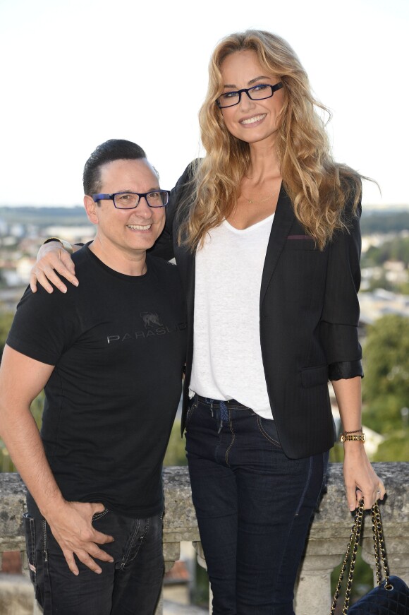 Jean-Marc Généreux et Adriana Karembeu - Photocall du film "Je suis pas un salaud " lors de la 8e édition du Festival du film francophone d'Angoulême le 26 août 2015.