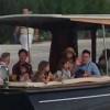 Jason Bateman, Courteney Cox, Jennifer Aniston et Justin Theroux arrivent à Bora Bora, le 7 août 2015.
